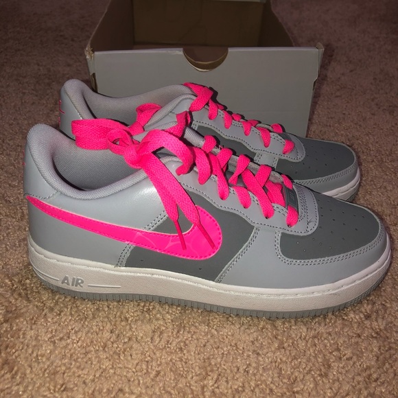 Nike Air Force 1 (GS)! - Picture 4 of 5